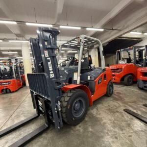 CPCD50 Series G3 | 5000kg, Diesel, Motor 4 cilindros, Torre Triple, Autoelevador HELI