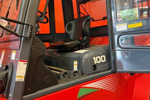 partes de una pala cargadora